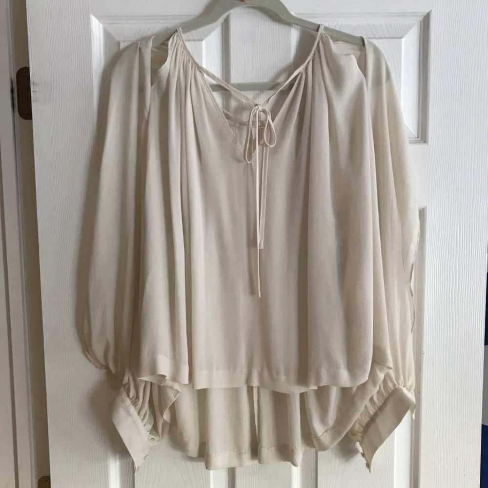 H&M Ivory Slit Sleeve Blouse Size 6